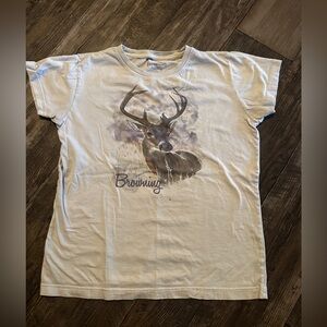 ⭐️6/$26⭐️ Browning White T-Shirt with Deer Graphic